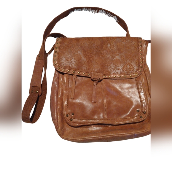 The Sak Handbags - The sak Brown leather backpack. Defect . Please see picture.